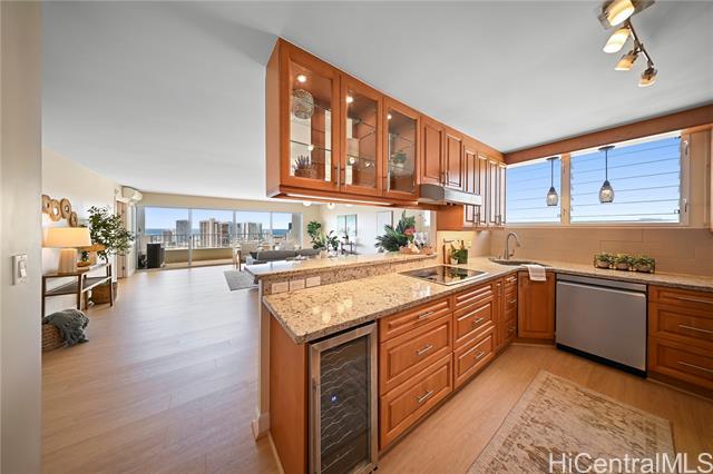 927 Prospect Street, 1601, Honolulu, HI 96822