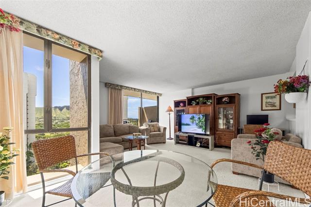 311 Ohua Avenue, 1303, Honolulu, HI 96815