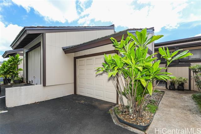 98-1070 Komo Mai Drive, 104, Aiea, HI 96701