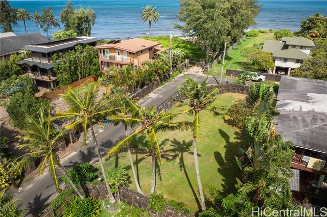 59-036 Holawa Street, Haleiwa, HI 96712