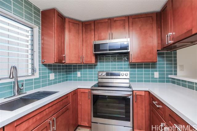 95-1050 Makaikai Street, 16E, Mililani, HI 96789