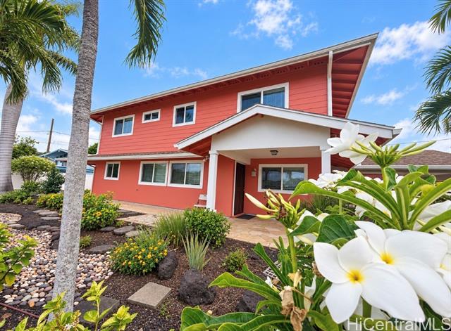 Upcoming 6 of bedrooms 4 of bathrooms Open house in Metro Honolulu on 9/20 @ 2:00PM-5:00PM listed at $1,999,800
