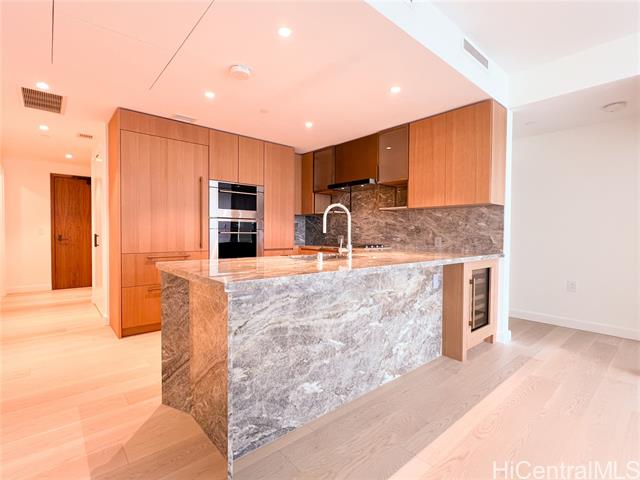 1100 Ala Moana Boulevard, 2502, Honolulu, HI 96814