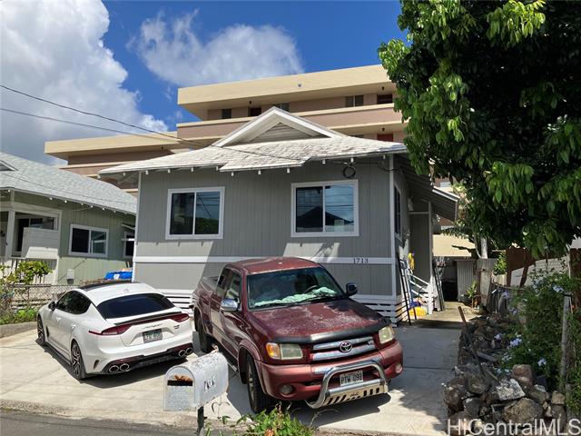1713 Mutual Lane, Honolulu, HI 96817