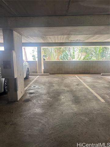 501 Hahaione Street, 1-307, Honolulu, HI 96825