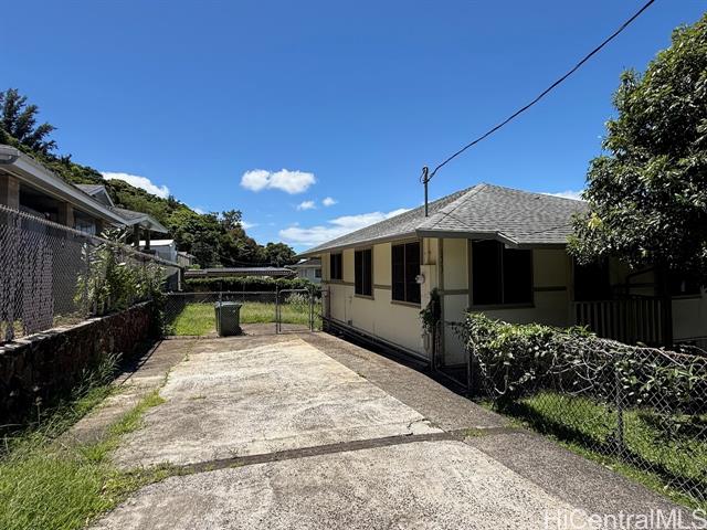 1703 Mahani Loop, Honolulu, HI 96819