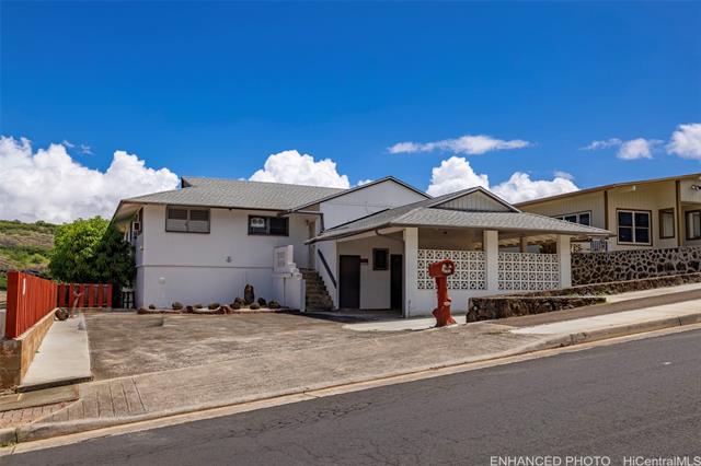 1151 Ala Aloalo Street, Honolulu, HI 96818