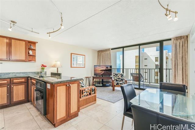 201 Ohua Avenue, T2-3602, Honolulu, HI 96815