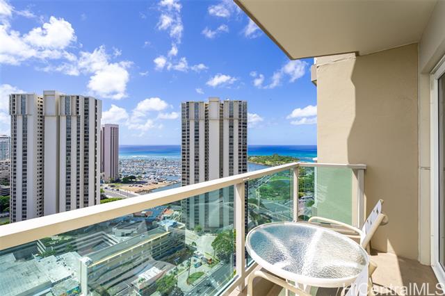 410 Atkinson Drive, 2515, Honolulu, HI 96814