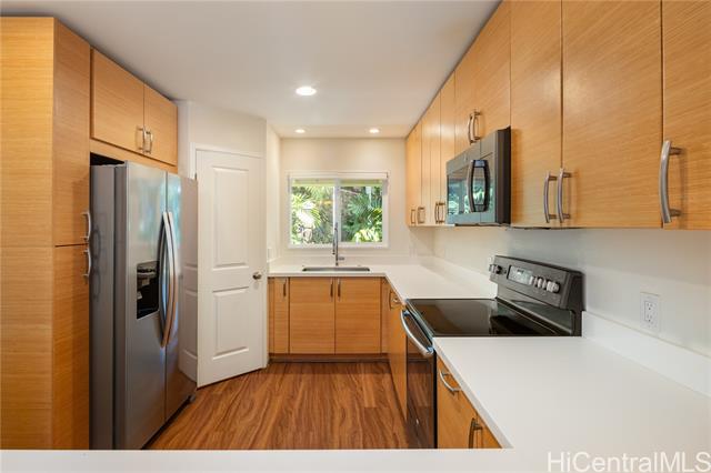 1555 Kalaniiki Street, 16, Honolulu, HI 96821