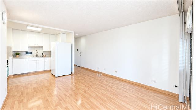 1400 Pensacola Street, 703, Honolulu, HI 96822