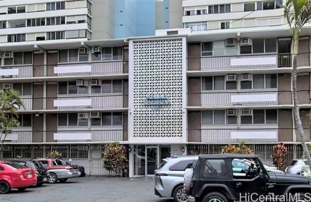 1867 Kaioo Drive, 307, Honolulu, HI 96815