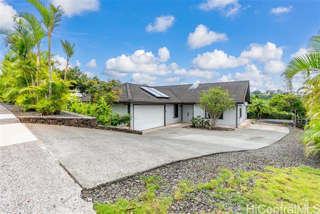 98-1239 Kaonohi Street, Aiea, HI 96701