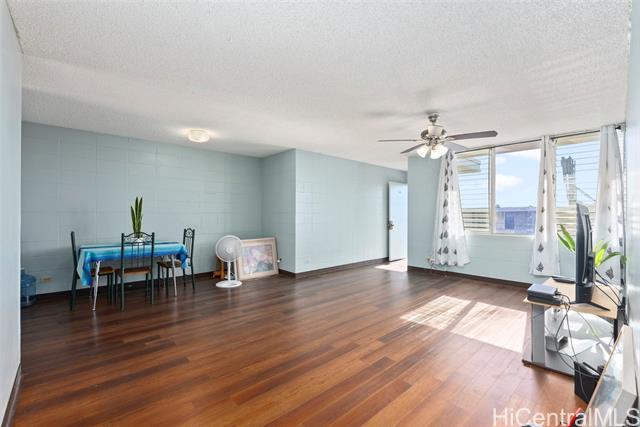 94-246 Leoku Street, E306, Waipahu, HI 96797