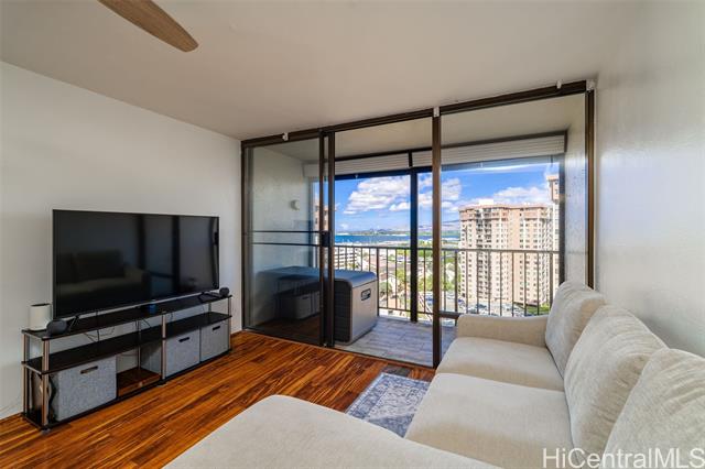 98-500 Koauka Loop, 17H, Aiea, HI 96701
