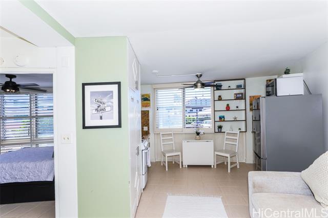 1139 9Th Avenue, 202, Honolulu, HI 96816