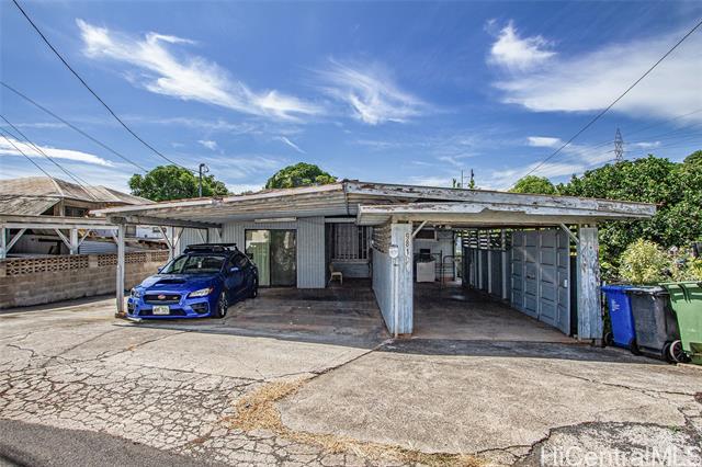 98-155 Kaulike Drive, Pearl City, HI 96782