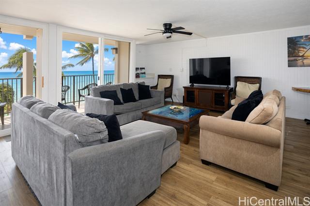 53-567 Kamehameha Highway, PH3, Hauula, HI 96717