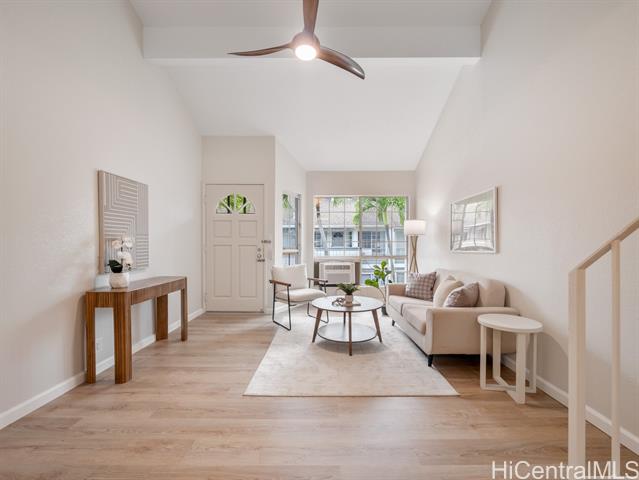 572 Mananai Place, 20V, Honolulu, HI 96818