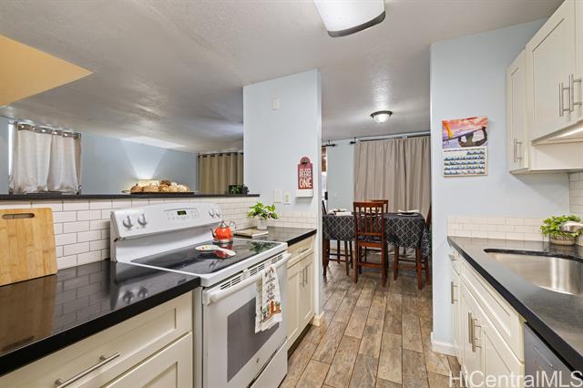 94-325 Anania Drive, 8, Mililani, HI 96789