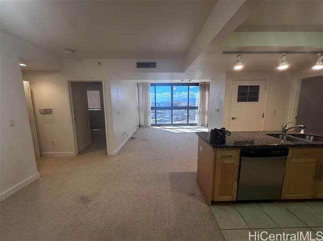 600 Queen Street, 1508, Honolulu, HI 96813