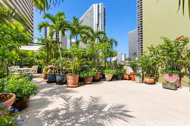 229 Paoakalani Avenue, 602, Honolulu, HI 96815
