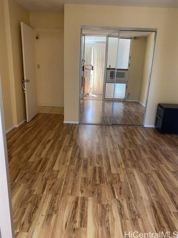620 Mccully Street, 502, Honolulu, HI 96826