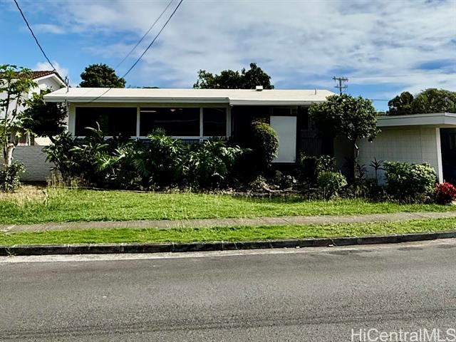 1311 Maalahi Street, Honolulu, HI 96819