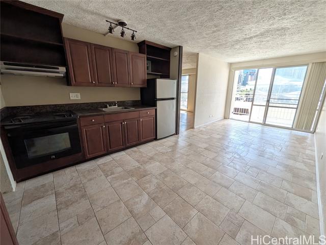 1655 Makaloa Street, 714, Honolulu, HI 96814