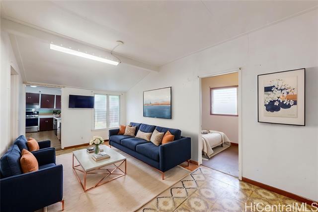 67-438 Kioe Street, Waialua, HI 96791