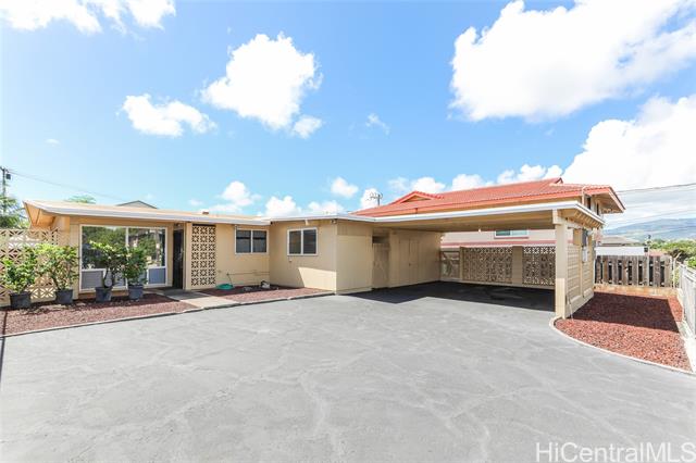 94-1367 Waipahu Street, Waipahu, HI 96797