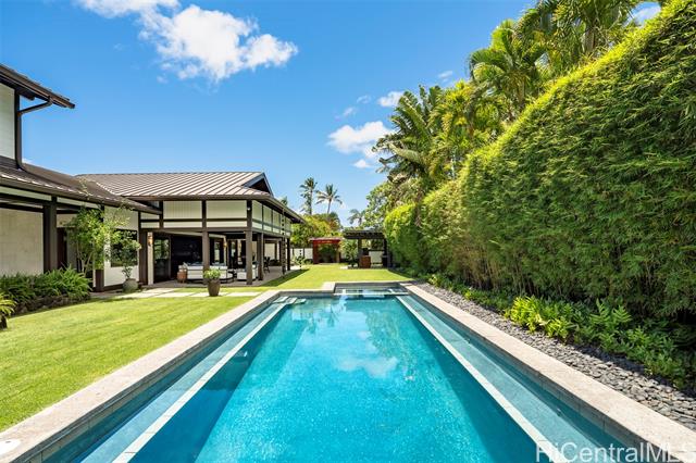 1011 Mokulua Drive, Kailua, HI 96734