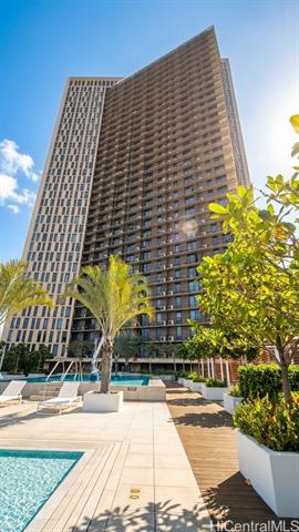 987 Queen Street, 316, Honolulu, HI 96814