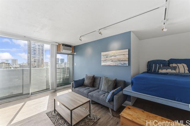 824 Kinau Street, 901, Honolulu, HI 96813