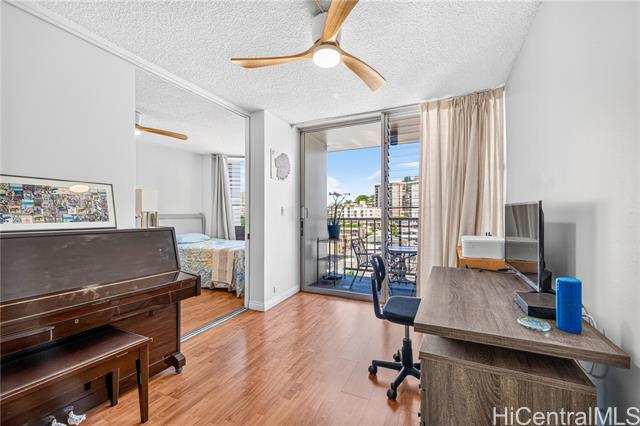 1535 Pensacola Street, 1009, Honolulu, HI 96822