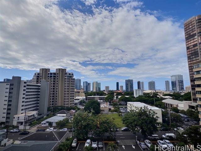 1050 Kinau Street, 807, Honolulu, HI 96814