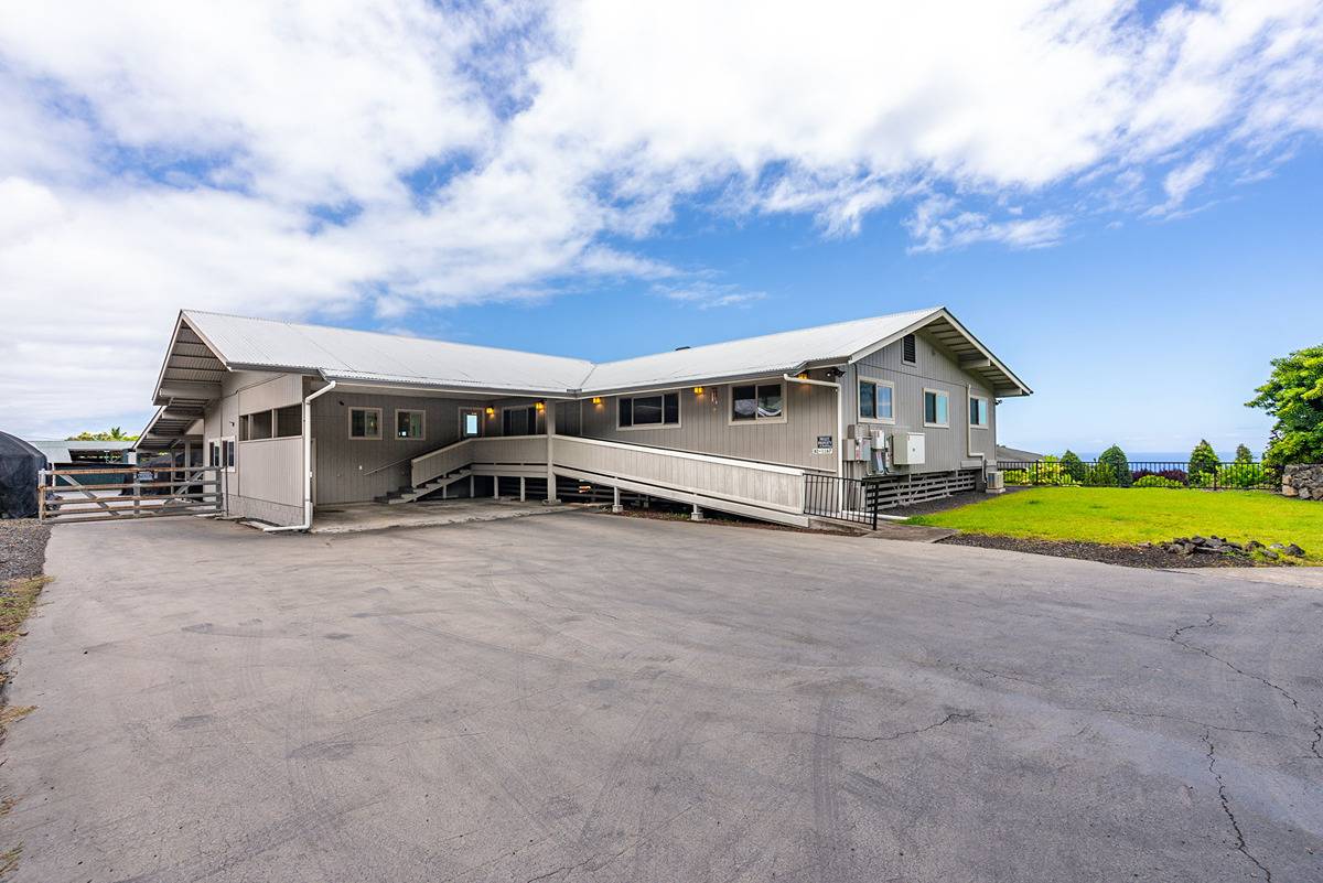 82-1167 Meli Rd, 5, Captain Cook, HI 96704