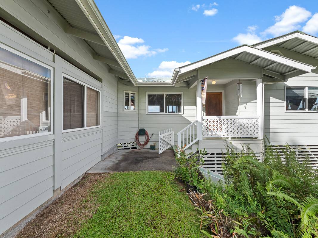 16-394 Ainaloa Blvd, Pahoa, HI 96760