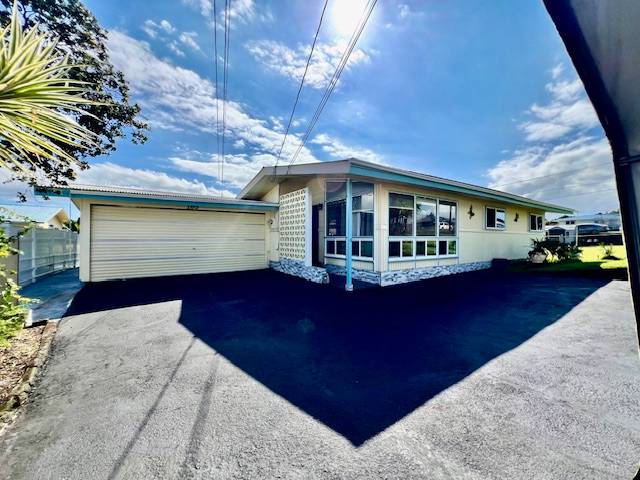 105 Haihai St, Hilo, HI 96720