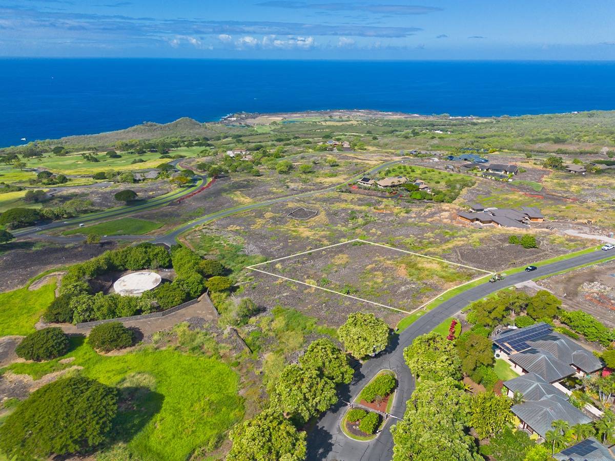 81-6681 Kauaiki St, Kealakekua, HI 96750