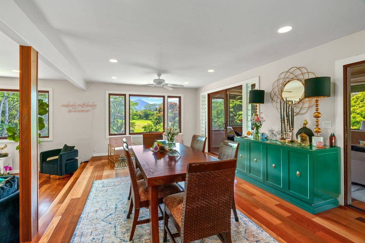 4890 Kahiliholo Rd, Kilauea, HI 96754