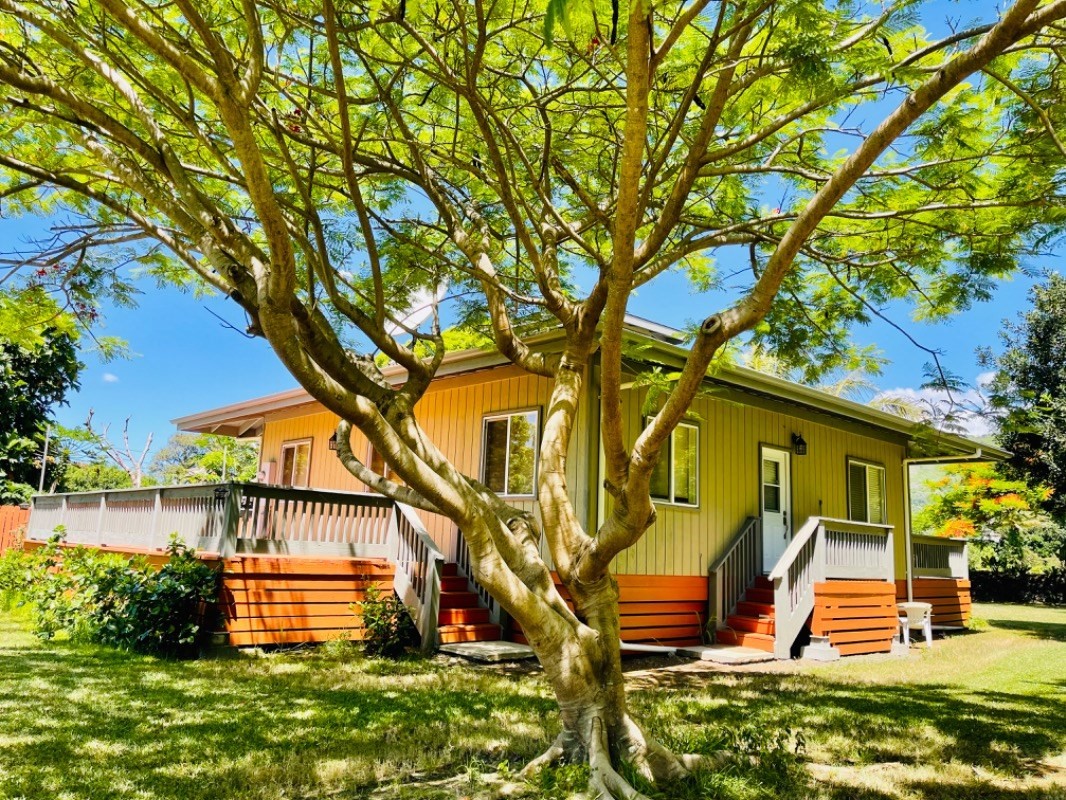 95-5974-A Mamalahoa Hwy, Naalehu, HI 96772