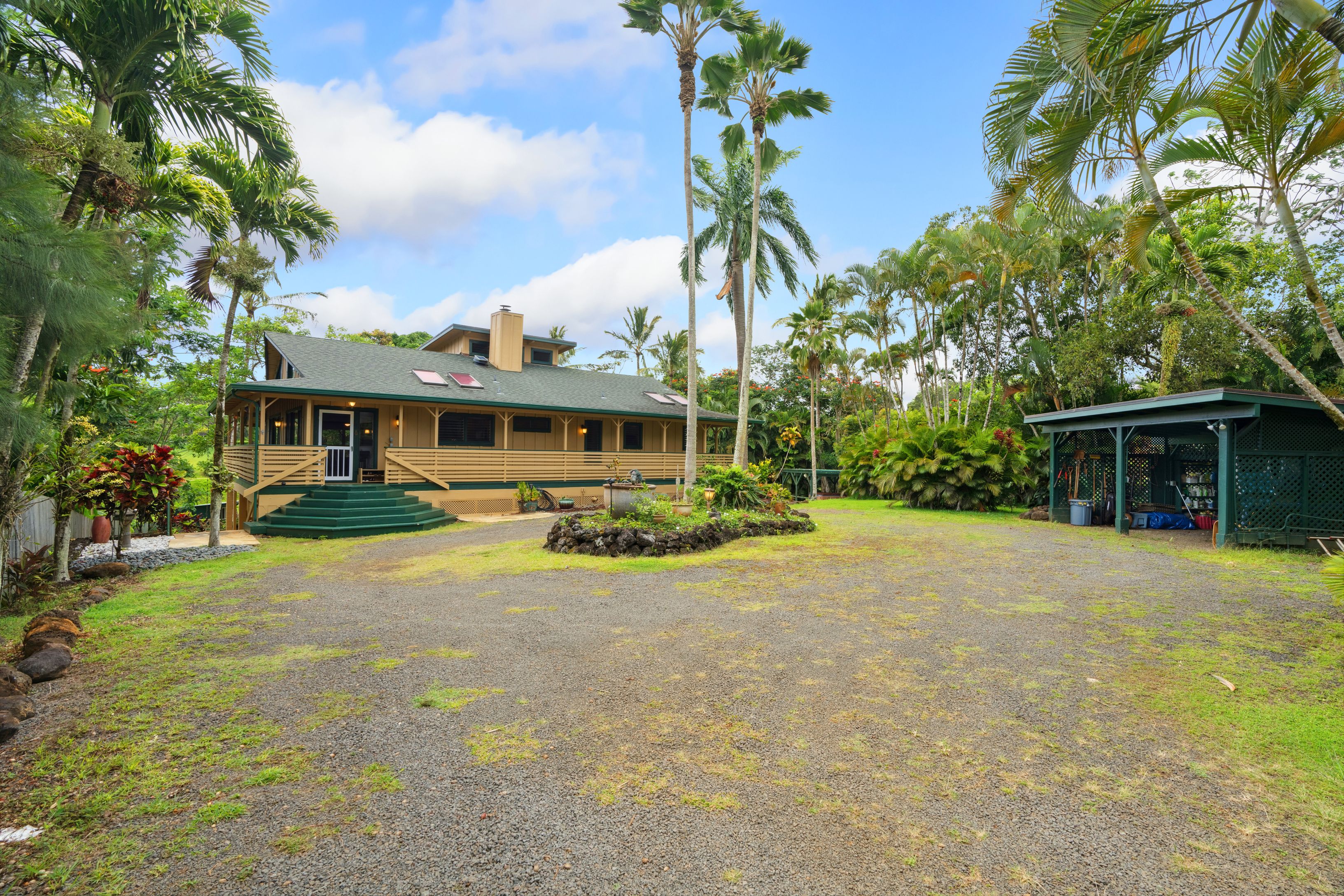 4429-A Kaluamakua Pl, Kilauea, HI 96754