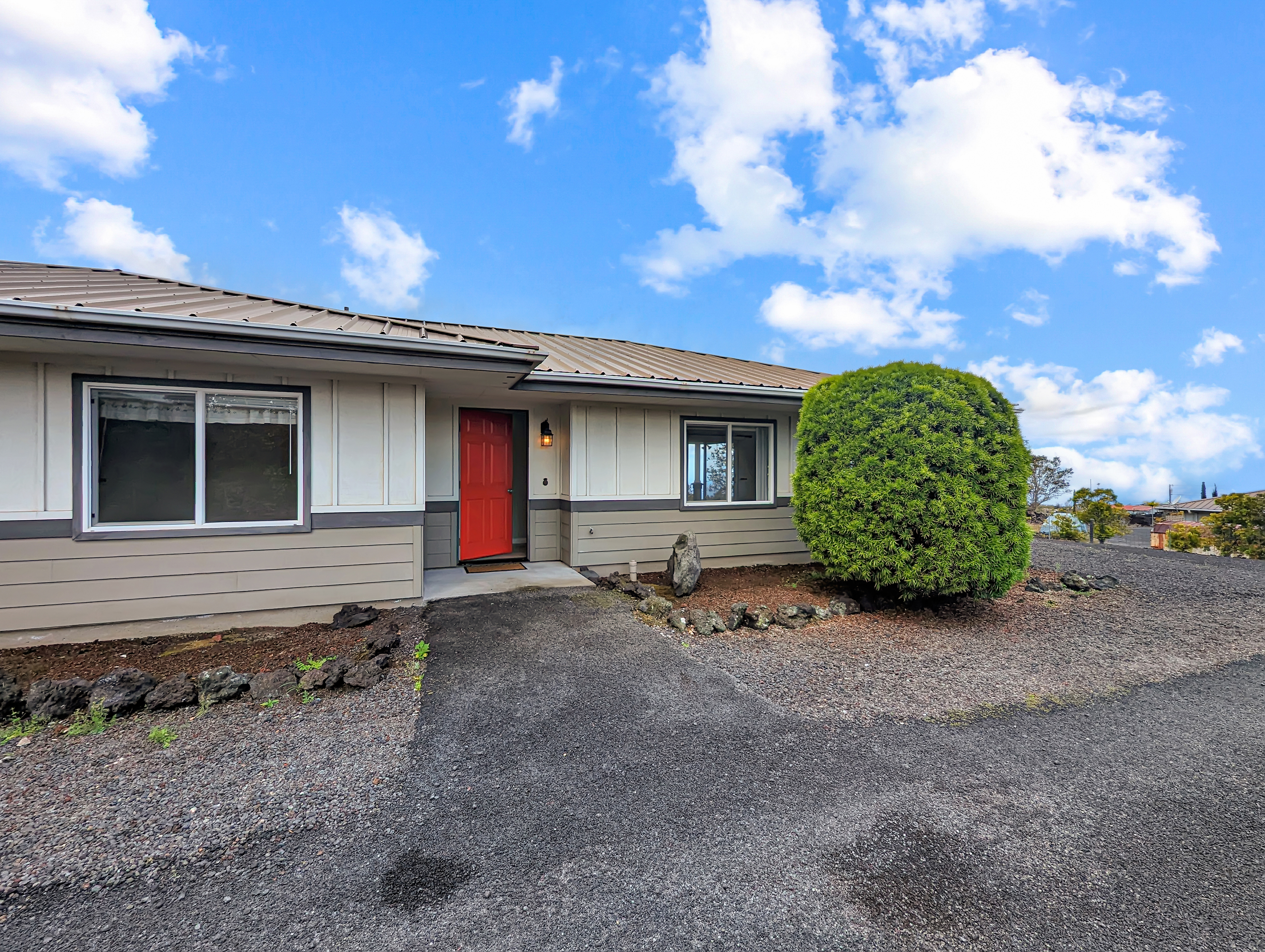 92-8930 Ginger Blossom Ln, Ocean View, HI 96737