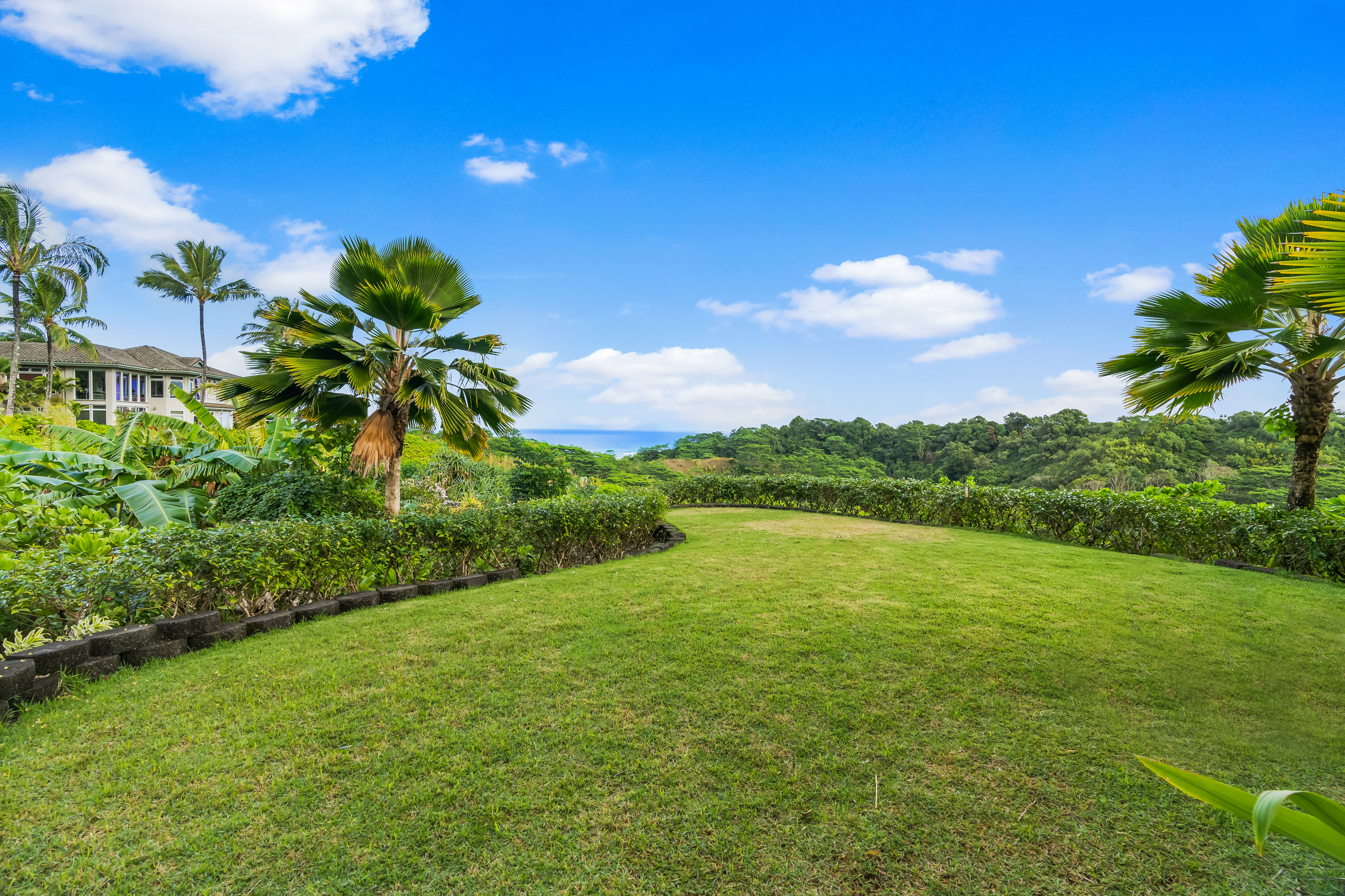 4100 Queen Emma's Dr, 20, Princeville, HI 96722