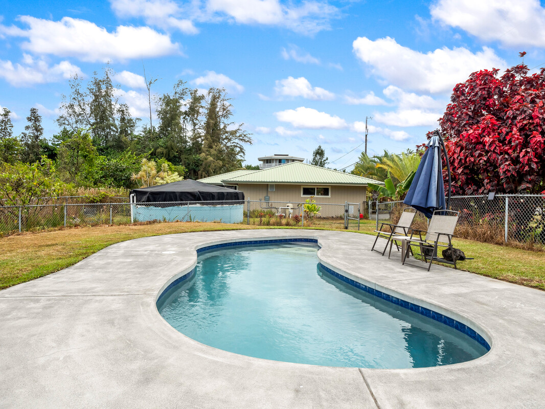 15-1095 Pilikai Rd, Keaau, HI 96749