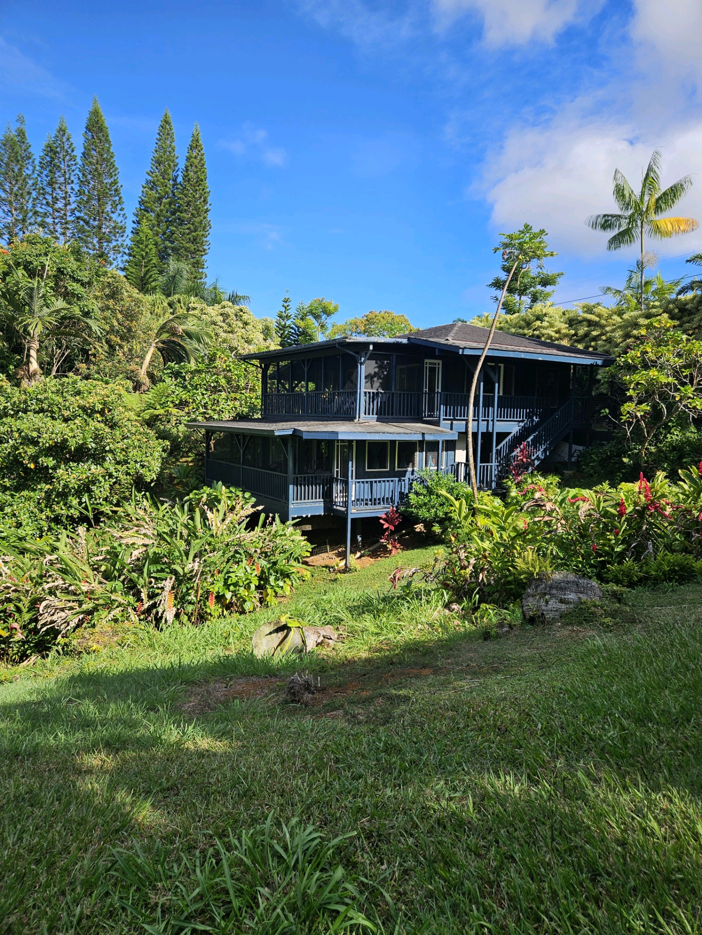 6052 Hauiki Rd, Kapaa, HI 96746