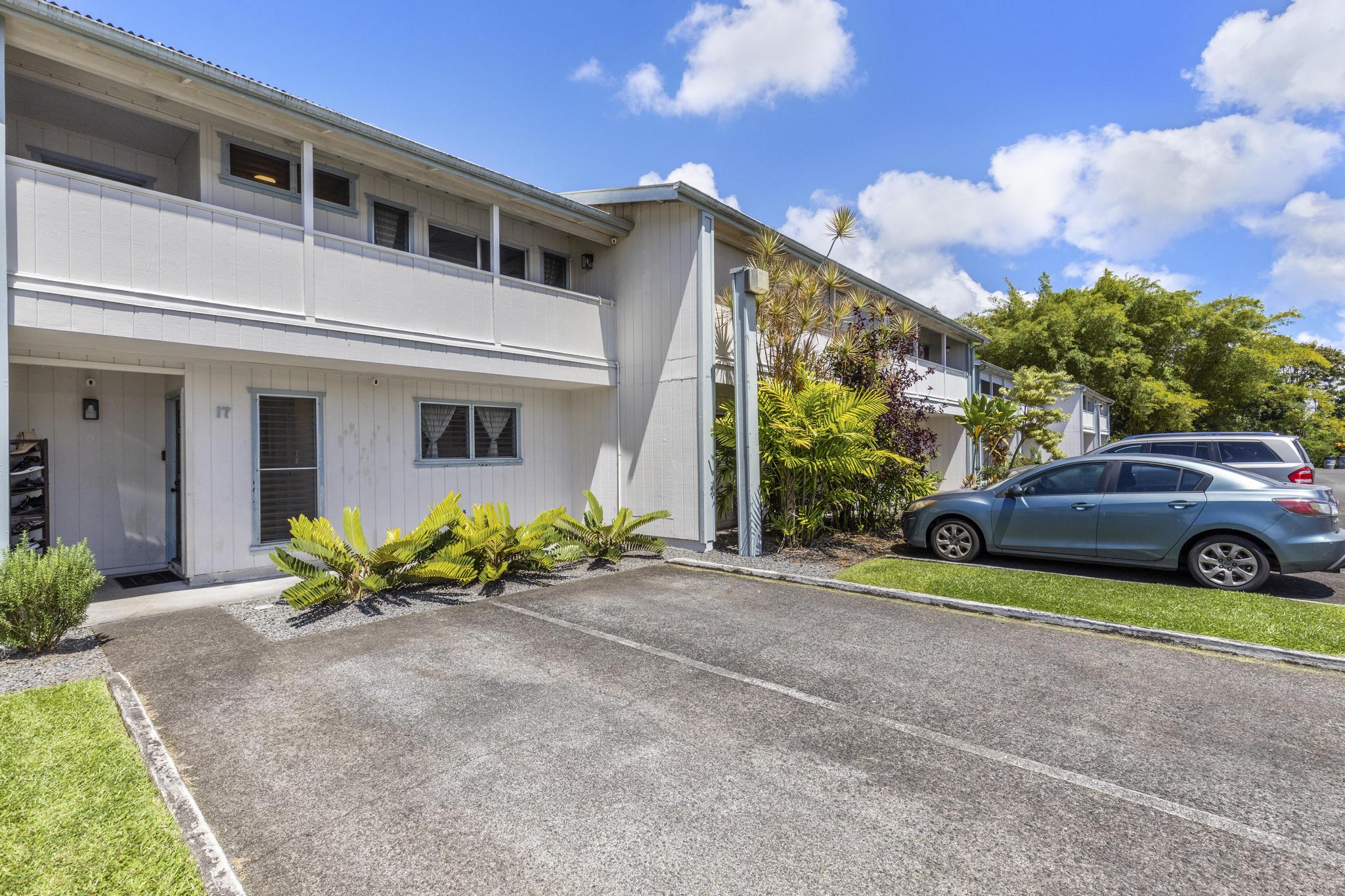 34 Kawili St, 17, Hilo, HI 96720
