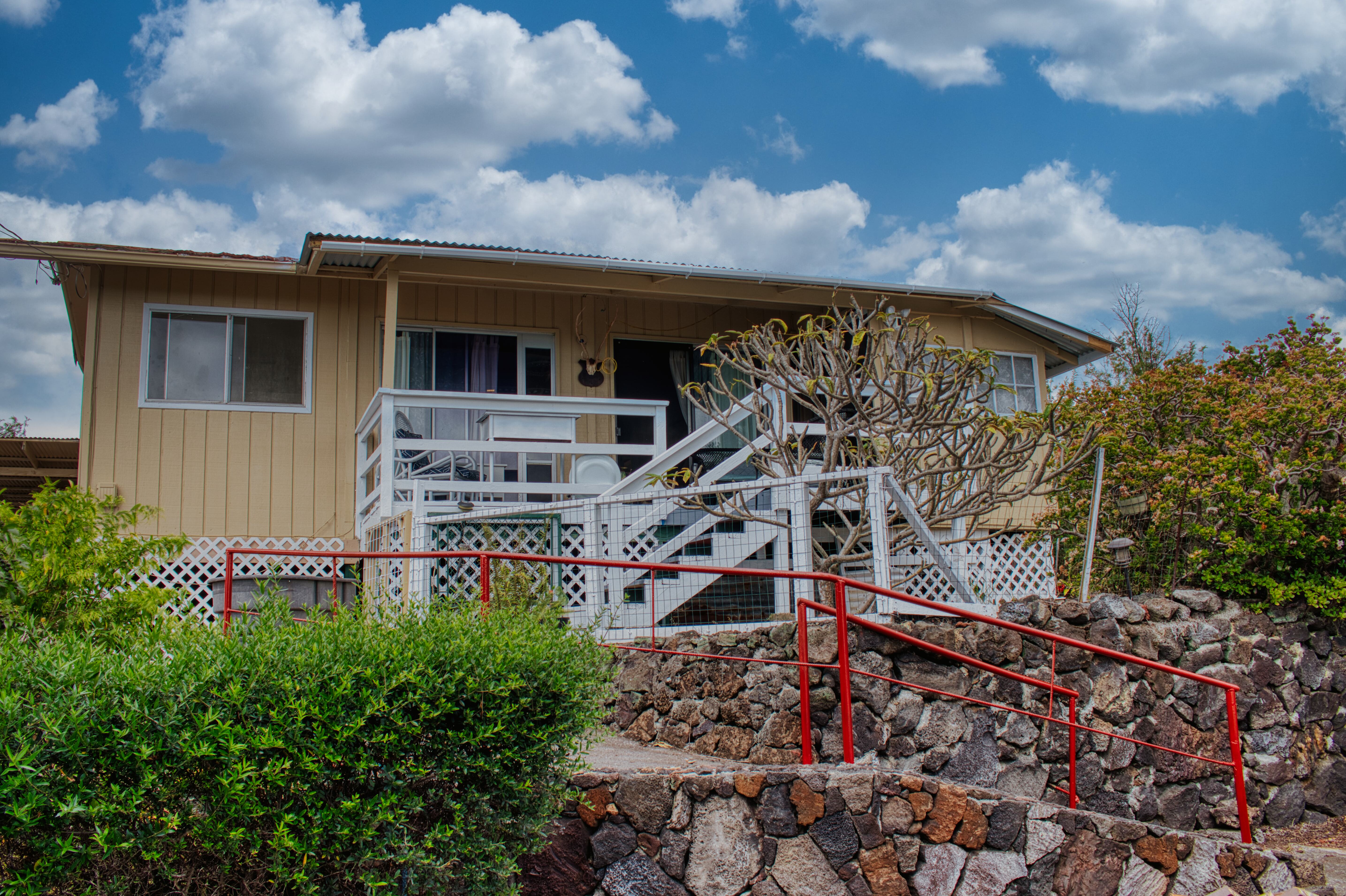 92-1663 Keaka Pkwy, Ocean View, HI 96737
