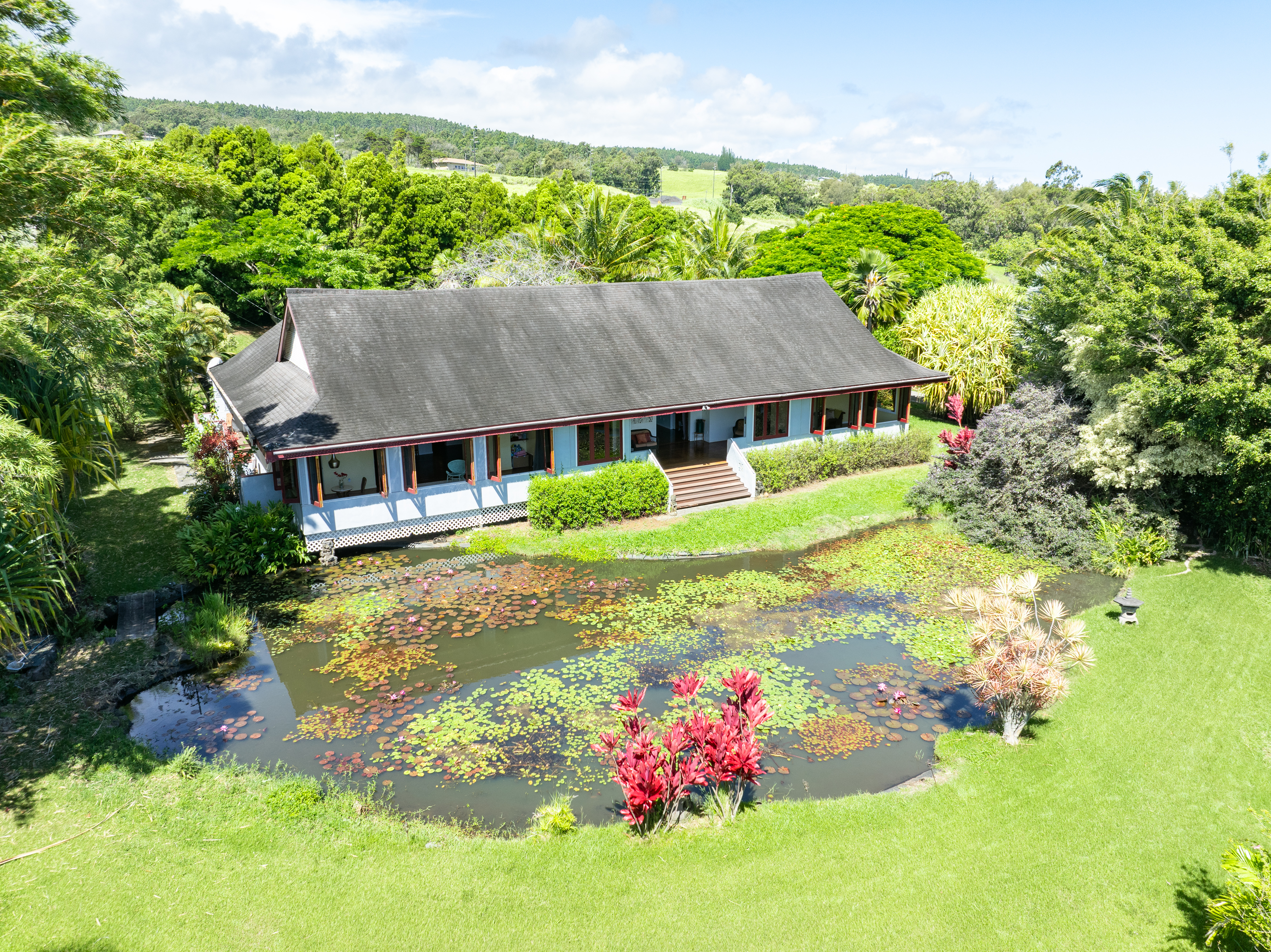 44-2325 Middle Rd, Honokaa, HI 96727